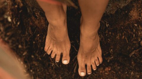 Peeling skin on feet